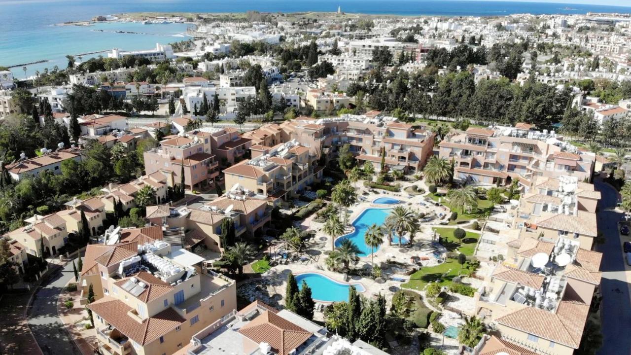 Limnaria Gardens B Apartment Paphos Exterior photo