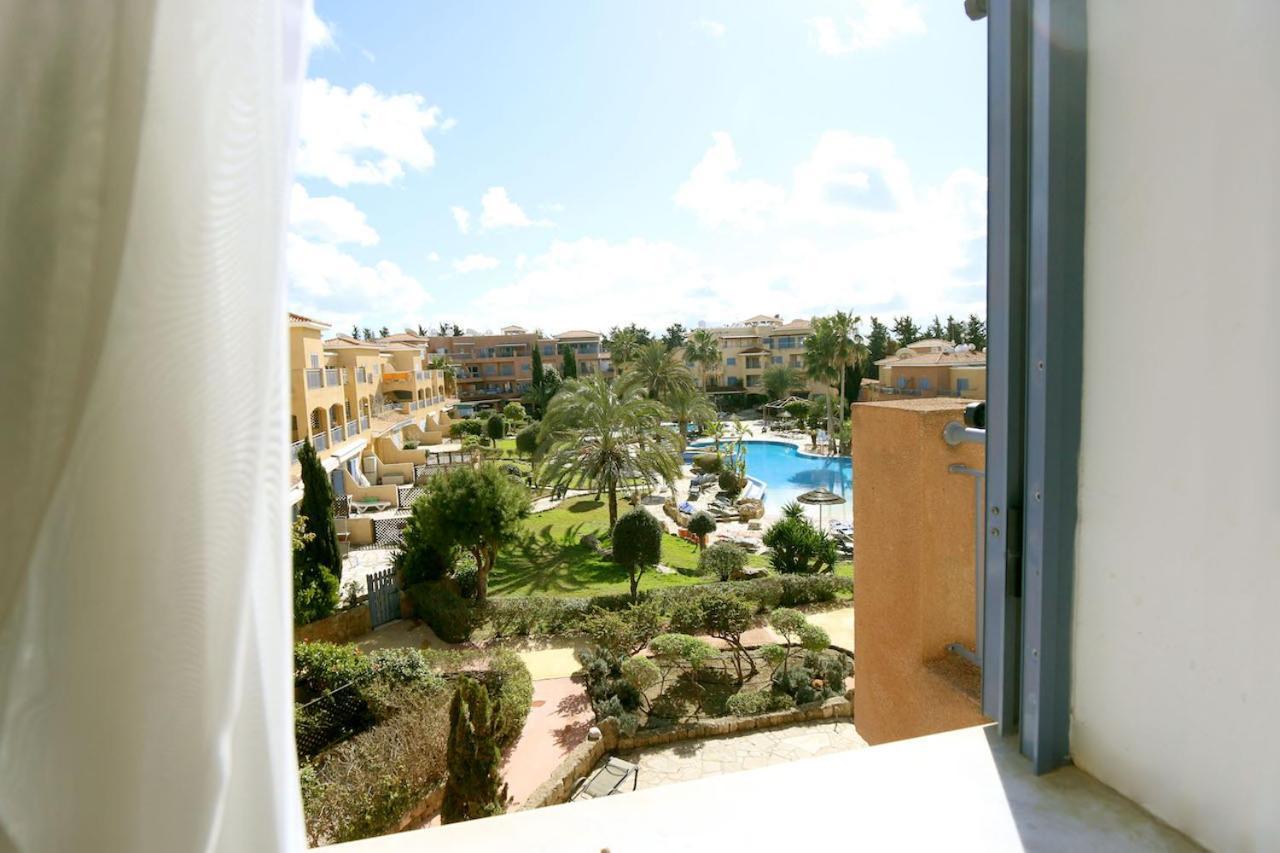 Limnaria Gardens B Apartment Paphos Exterior photo